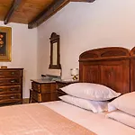 Antique Istrian Martina * Porec