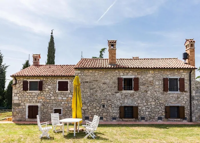 Ferienhaus Antique Istrian Martina Poreč