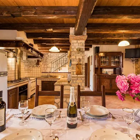 Ferienhaus Antique Istrian Martina